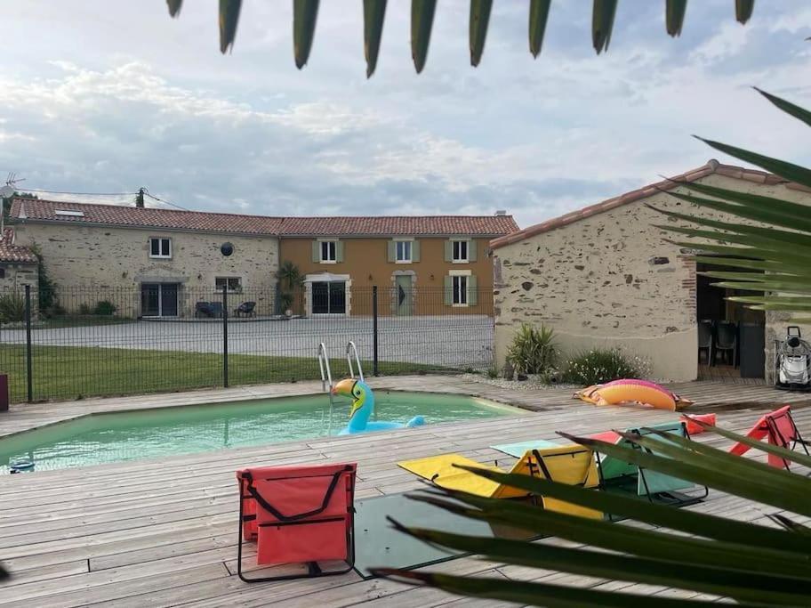 Gite La Vie En Couleur 14 Personnes Saint-Paul-en-Gâtine Exteriér fotografie